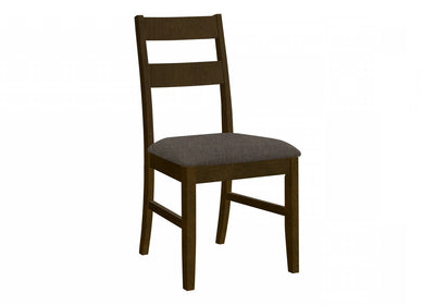 Dining Chair Set of 2 Dining Room Kitchen Brown Solid Wood Brown Fabric Transitional|Ensemble de 2 chaises de salle à manger de style transitionnel avec bois massif brun et tissu brun pour la salle à manger et la cuisine