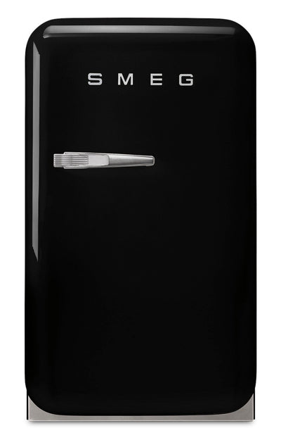 Smeg 1.5 Cu. Ft. Retro Compact Refrigerator - FAB5URBL3|Réfrigérateur compact Smeg rétro de 1,5 pi3 - FAB5URBL3