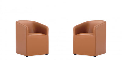 Anna Round Modern Vegan Leather Armchair in Saddle Brown - Set of 2 | Fauteuil moderne Anna en cuir vegetalien couleur brun selle - Lot de 2