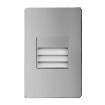 Dainolite Bella LED Step/Wall Light 3.3w Brushed Aluminum With Louver Lamp|Lampe d’escalier et murale Bella de Dainolite avec persienne, fini aluminium brossé et ampoule à DEL de 3,3 W
