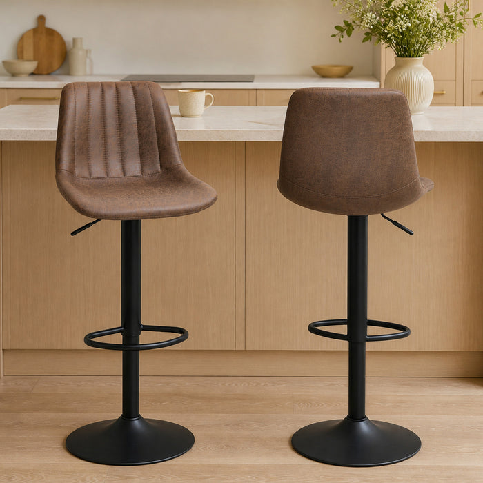 HOMCOM Set Of 2 Microfiber Retro Tub Bar Stools Metal Frame Footrest Brown