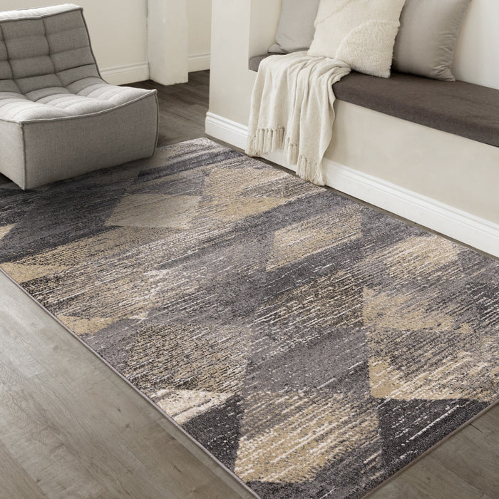 Dayton Grey Beige White Distressed Diamond Pattern Rug, 5'3\" x 7'7\" Indoor Area Rug