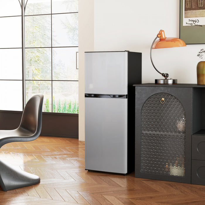 HOMCOM Mini Fridge with Freezer 4.6 Cu.Ft 2 Door Small Refrigerator Silver