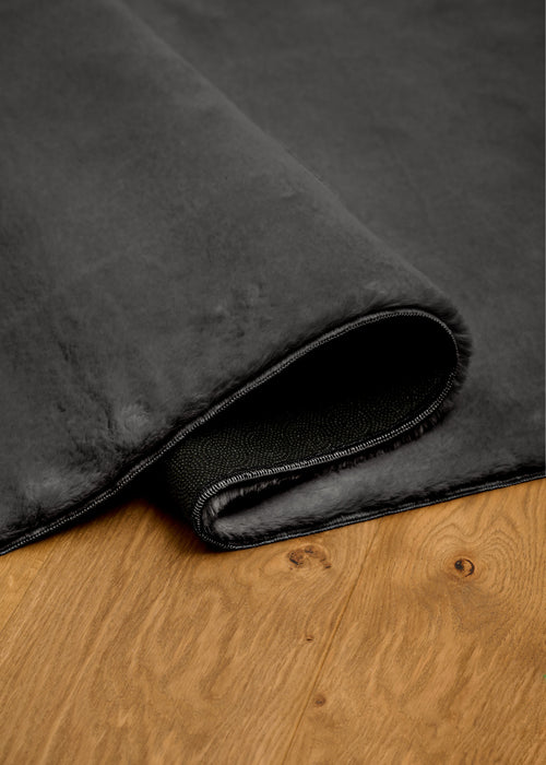 Argo Plush & Shags Charcoal Washable Rug 5'0\" x 7'6\" Indoor Area Rug
