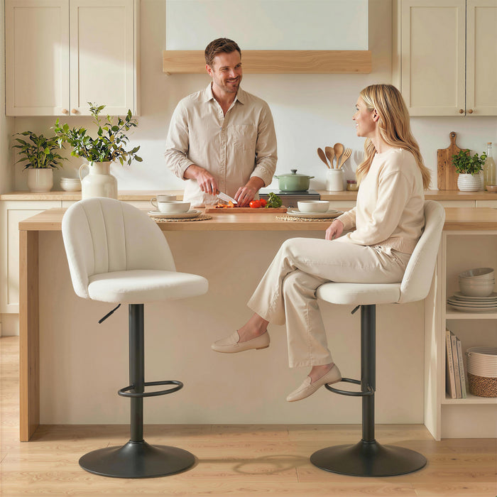 HOMCOM Bar Stools Set of 2, Swivel Counter Height Barstools, Cream White