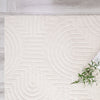 Velvet Cream Circles Washable Shag Area Rug 8'x10' Indoor Area Rug | Tapis Lavable A Poils Longs En Velours Creme A Motifs Circulaires 8'x10'