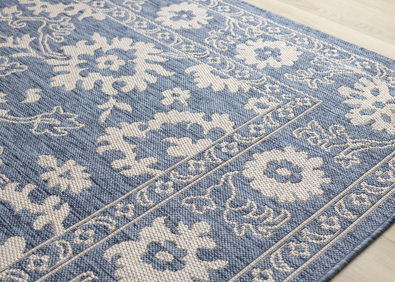 Cabana Blue White Elegant Border Outdoor Rug, 6'7\" x 9'6\" Outdoor Area Rug