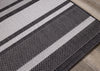Jackson Striped Indoor/Outdoor Area Rug - 3'11" x 5'7"|Carpette Jackson à rayures pour l’intérieur et l'extérieur - 3 pi 11 po x 5 pi 7 po