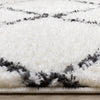 Taylor Trellis Indoor Area Rug - 6'7" x 9'6"|Carpette Taylor à motif de treillis pour l'intérieur - 6 pi 7 po x 9 pi 6 po