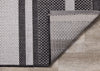 Jackson Striped Indoor/Outdoor Area Rug - 3'11" x 5'7"|Carpette Jackson à rayures pour l’intérieur et l'extérieur - 3 pi 11 po x 5 pi 7 po