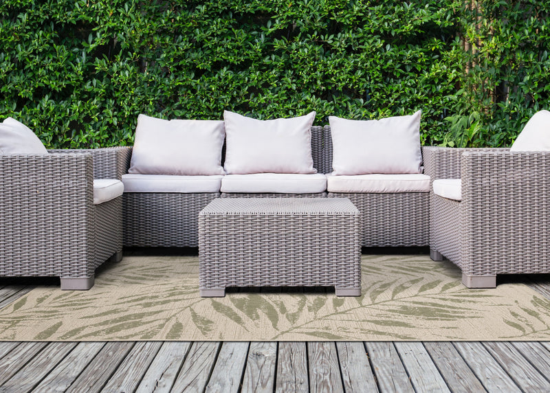 Jackson Taupe White Elegant Border Outdoor Rug, 5'3\" x 7'7\" Outdoor Area Rug