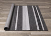 Jackson Striped Indoor/Outdoor Area Rug - 3'11" x 5'7"|Carpette Jackson à rayures pour l’intérieur et l'extérieur - 3 pi 11 po x 5 pi 7 po
