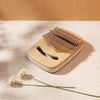 Umbra Strumba Kalimba - White and Natural|Kalimba Strumba de Umbra - blanc et naturel