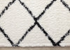 Taylor Trellis Indoor Area Rug - 7'10" x 10'6"|Carpette Taylor à motif de treillis pour l’intérieur - 7 pi 10 po x 10 pi 6 po