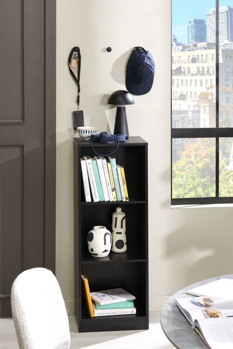 William 15.75\" 2-Shelf Bookcase - Black