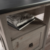 Ellery 58.74" L-Shaped Office Desk with Cable Management – Mystic Oak | Bureau en forme de L Ellery de 58,74 po avec système de gestion des câbles - chêne mystique