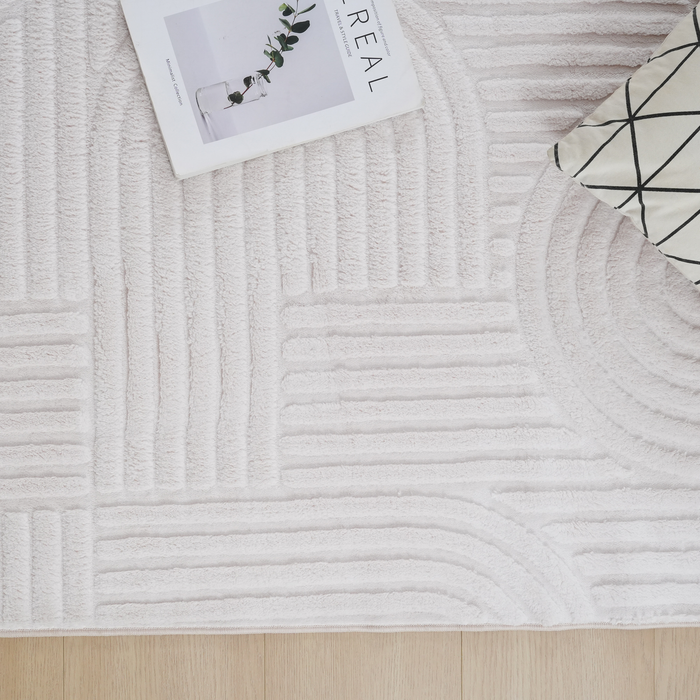Geo Cream Washable Area Rug - 5’ x 7’ 