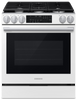 Samsung 6 Cu. Ft. Slide-In Range Convection with Air Fry – White Glass - NSG90H60SWAA | Cuisinière encastrée Samsung de 6 pi3 à convection avec friture à air - acier inoxydable résistant aux traces de doigts - NSG90H60SRAA
