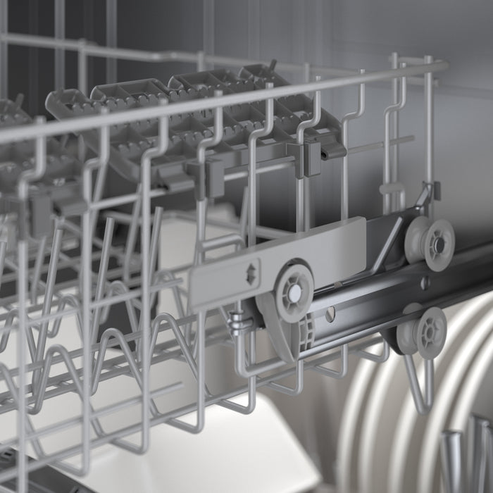Bosch 100 Series Premium Smart Dishwasher with Third Rack - SHX5AEM5N