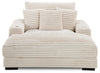 Alto 58" Ultra Plush Faux Fur Fabric Chaise Lounge with Dual Cupholders and USB Port - Taupe | Fauteuil long Alto de 58 po en tissu de fausse fourrure très douce avec deux porte-gobelets et port USB - taupe