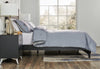 Arista 4-Piece King Comforter Set - Grey | Ensemble d'édredon Arista 4 pièces pour très grand lit - gris