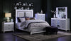Ava Bedroom Dresser Mirror with LED Light, Glam - White | Miroir de commode de chambre à coucher somptueux Ava avec éclairage à DEL - blanc