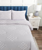 Lake 3-Piece King Comforter Set - Grey | Ensemble d’édredon Lake 3 pièces pour très grand lit - gris