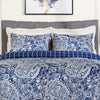 Lochlan 3-Piece King Comforter Set - Navy and White | Ensemble d’édredon Lochlan 3 pièces pour très grand lit - bleu marine et blanc