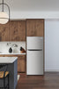 Frigidaire 30” 18 Cu. Ft. Top-Freezer Refrigerator - Fingerprint Resistant Stainless Steel - FRTE1835AV | Réfrigérateur Frigidaire de 18 pi3 et de 30 po à congélateur supérieur - acier inoxydable résistant aux traces de doigts - FRTE1835AV