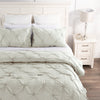 Gardenia Wynd 3-Piece King Comforter Set - Oatmeal | Ensemble d'édredon Gardenia Wynd 3 pièces écru pour très grand lit