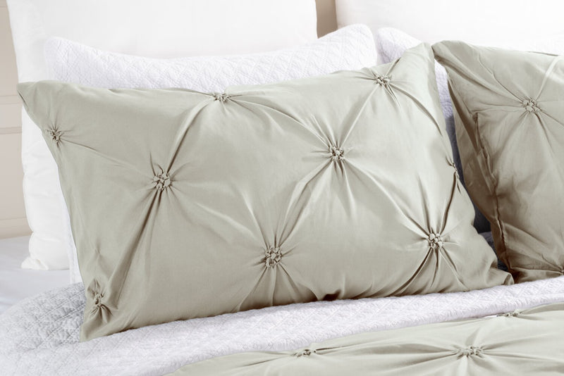 Gardenia Wynd 3-Piece King Comforter Set - Oatmeal