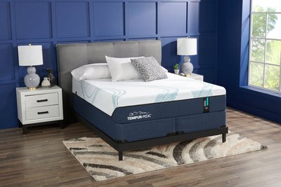 Tempur-Pedic® TEMPUR Support® Medium Hybrid King Mattress Set|Ensemble matelas moyen hybride TEMPUR-SupportMD de Tempur-Pedic pour très grand lit