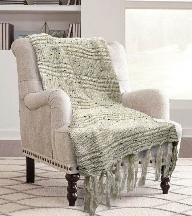 Chester 50\" x 60\" Throw - Latte