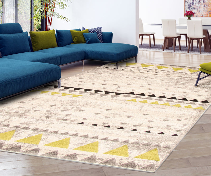 Raja Ivory-Green Area Rug - 7'10\" x 10'2\"