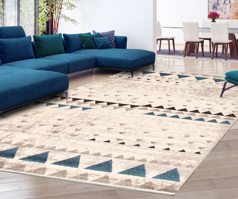 Raja Ivory-Blue Area Rug - 5'3\" x 7'3\"