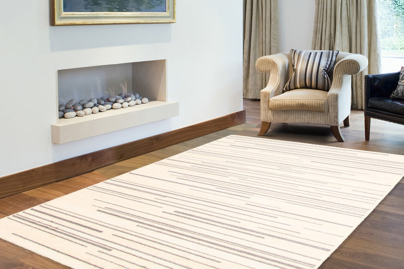 Faith Cream-Silver Area Rug - 5'3\" x 7'3\"