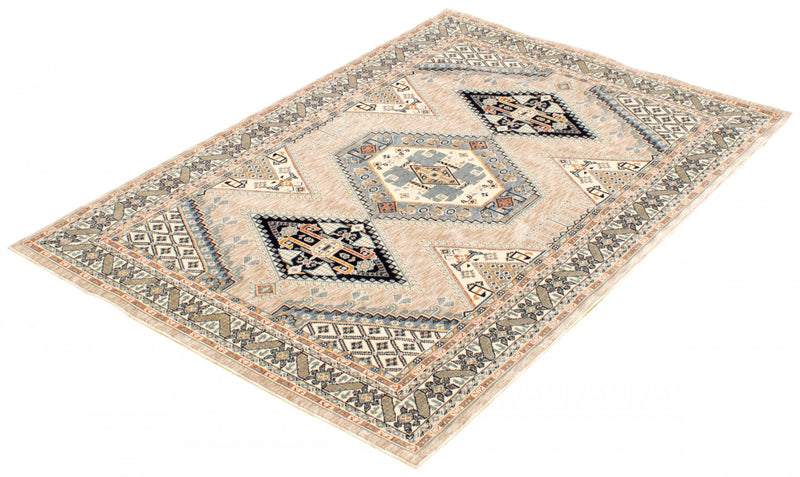 Quincy Ivory Area Rug - 7'10\" x 10'2\"