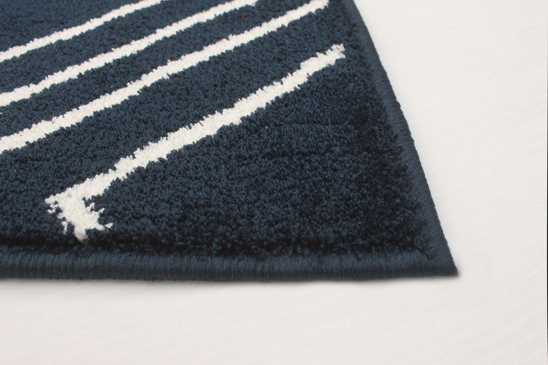 August Geod Navy-White 6'7\" x 9'6\" Area Rug