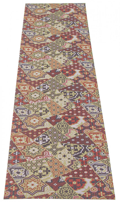 Bellezza Red / Green 2'2\" x 26'0\" Area Rug