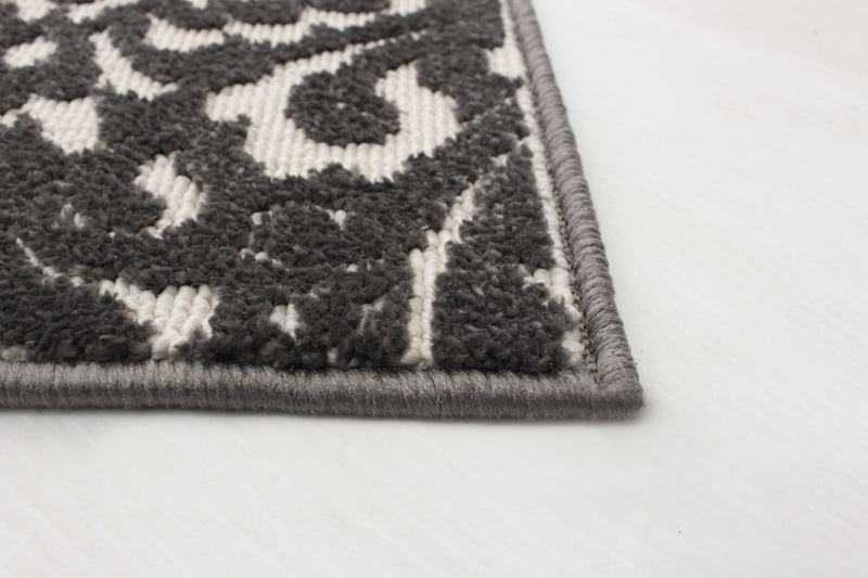 Caledonia Grey 4'7\" x 6'7\" Area Rug