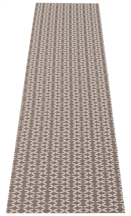 Bellezza Black 2'2\" x 40'0\" Area Rug