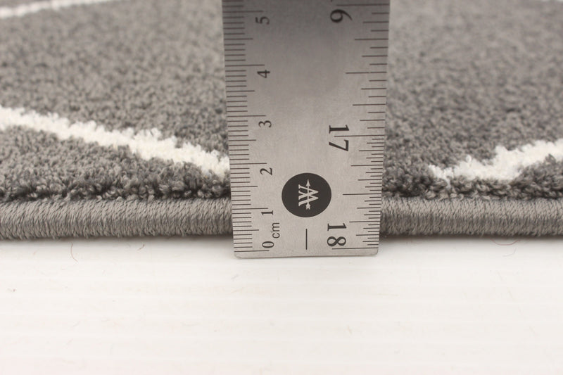 August Dark Grey-White 6'7\" x 9'6\" Area Rug