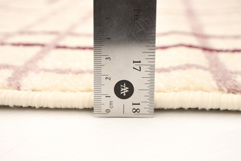Taite Cream-Bordeaux Area Rug - 3'11\" x 5'7\"