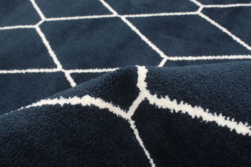 August Navy-White 7'10\" x 10'2\" Area Rug