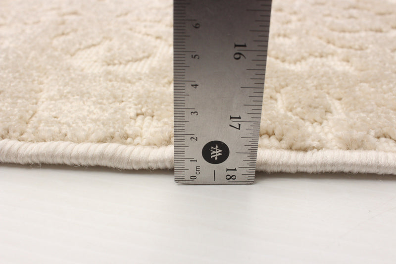 Caledonia Ivory 3'11\" x 5'7\" Area Rug