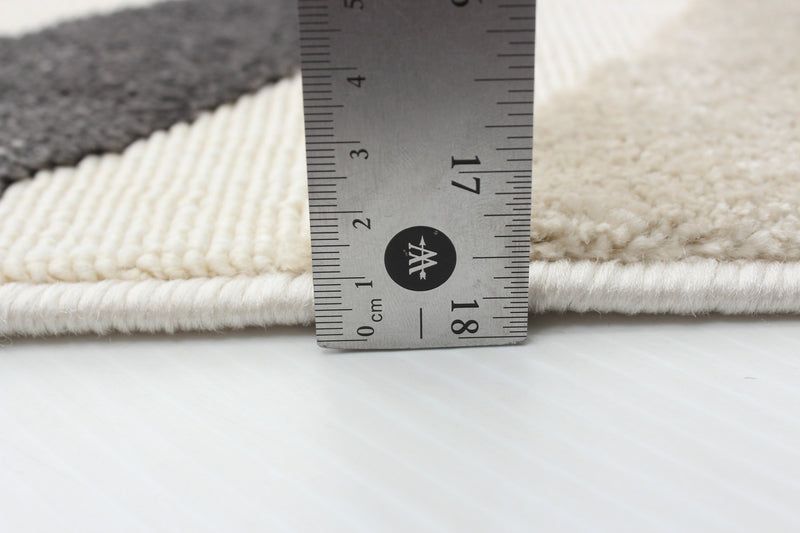Nikkos Taupe 4'7\" x 6'7\" Area Rug
