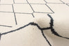 August White-Navy 6'7" x 9'6" Area Rug
