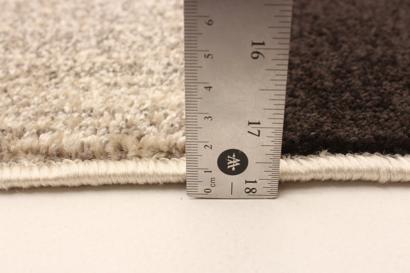 Hadley Grey / Green 6'7\" x 9'6\" Area Rug
