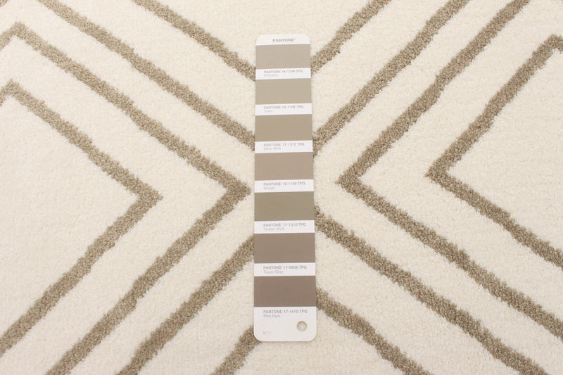 August Geod White-Tan 7'10\" x 10'2\" Area Rug