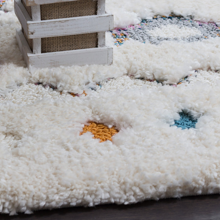 Lola Diamond 4x6 Area Rug
